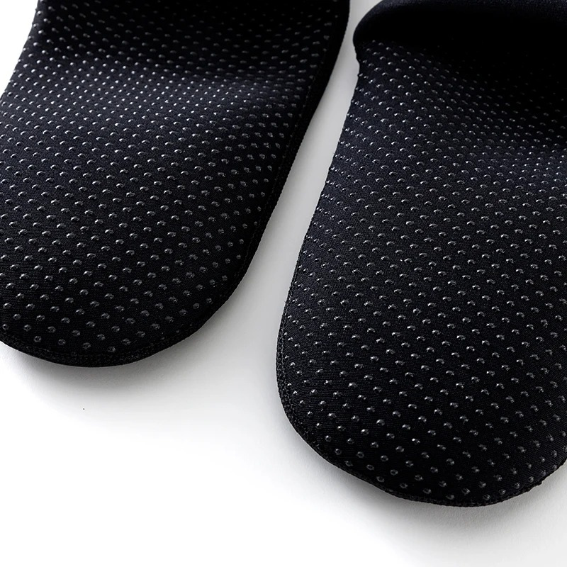 Chaussons néoprène – Accessoire bain glacé et sports nautiques